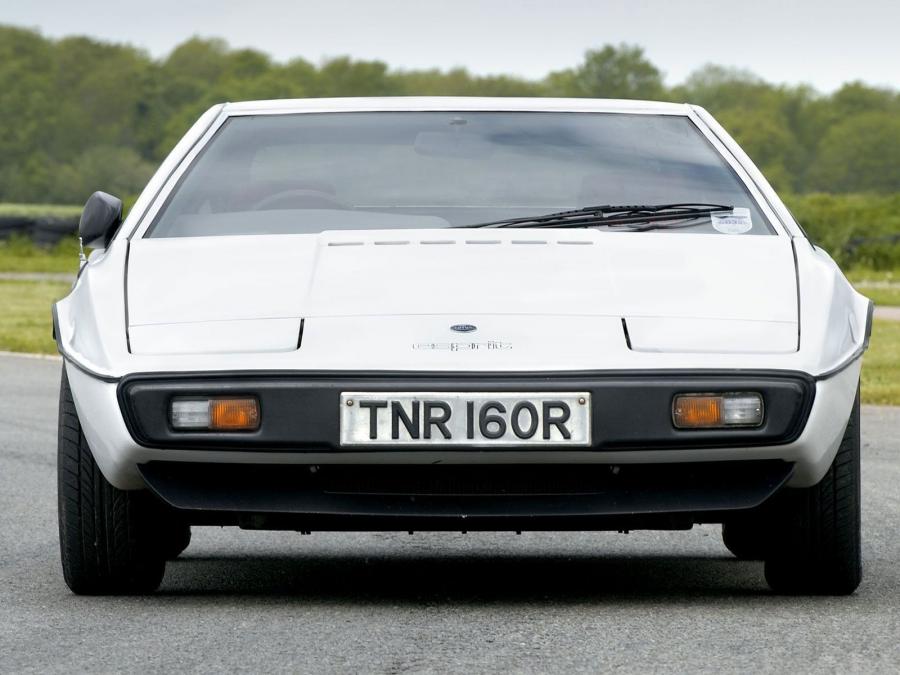  Lotus Esprit 1976 года  (фото 16 из 19)